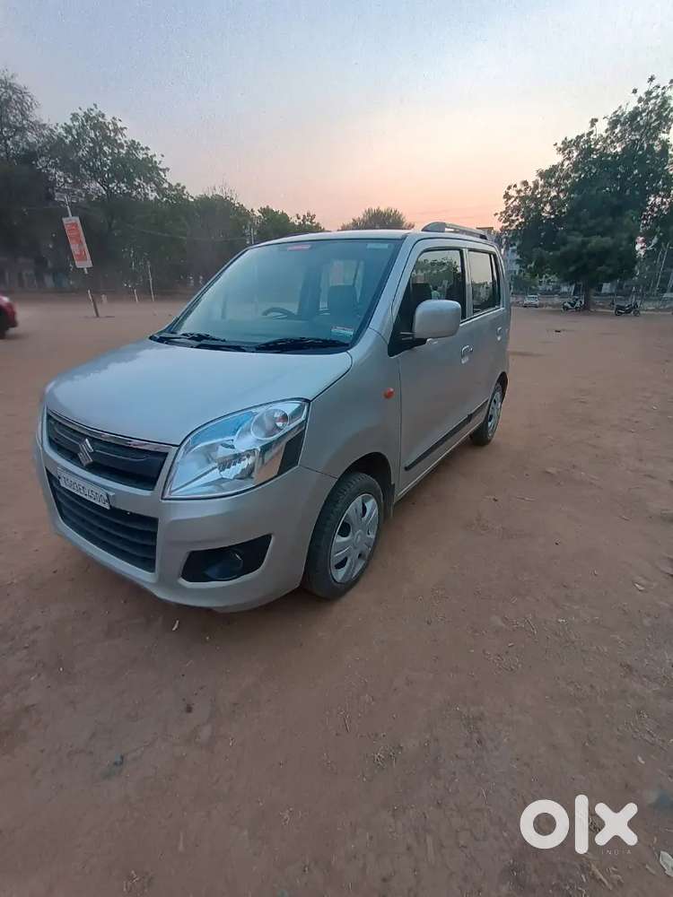 Maruti Suzuki Wagon R 1.0 2015 Petrol Well Maintained