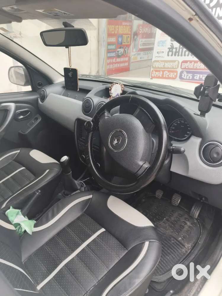 Renault Duster 2014 Diesel 130000 Km Driven