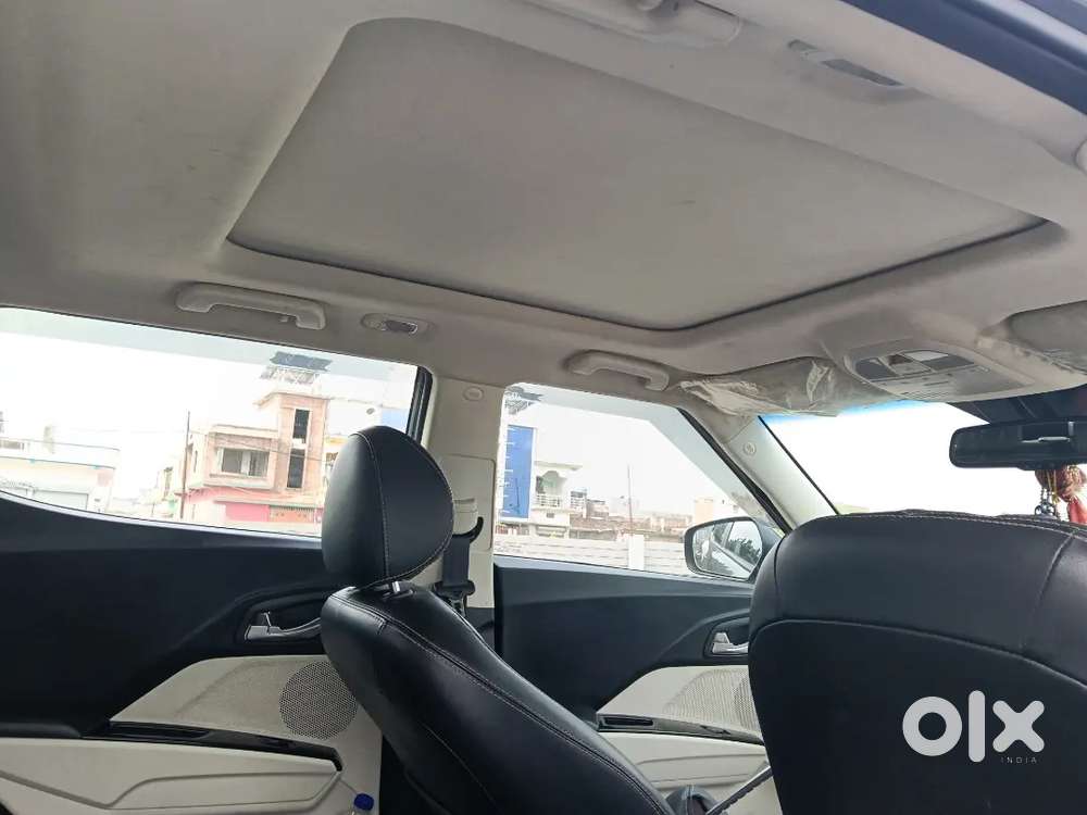Mahindra Xuv 3xo Petrol 2025