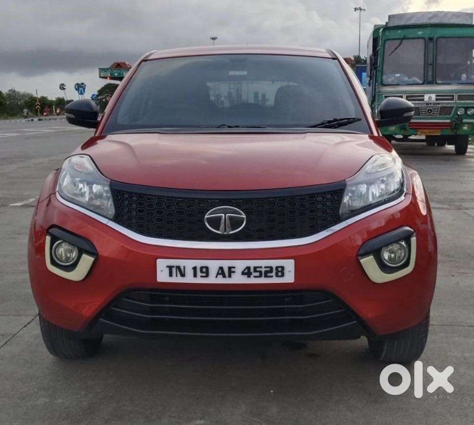 Tata Nexon 1.2 Revotron Xm (s), 2018, Diesel