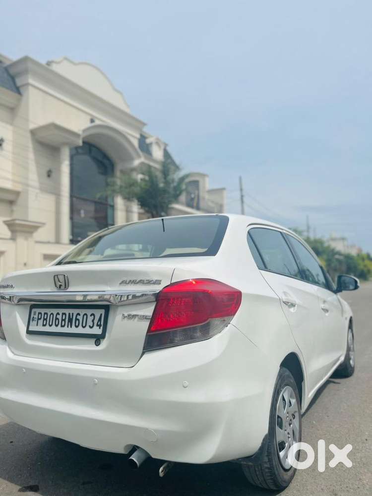 Honda Amaze 2016