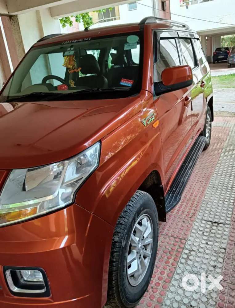 Mahindra Tuv 300 2017 Diesel 140000 Km Driven