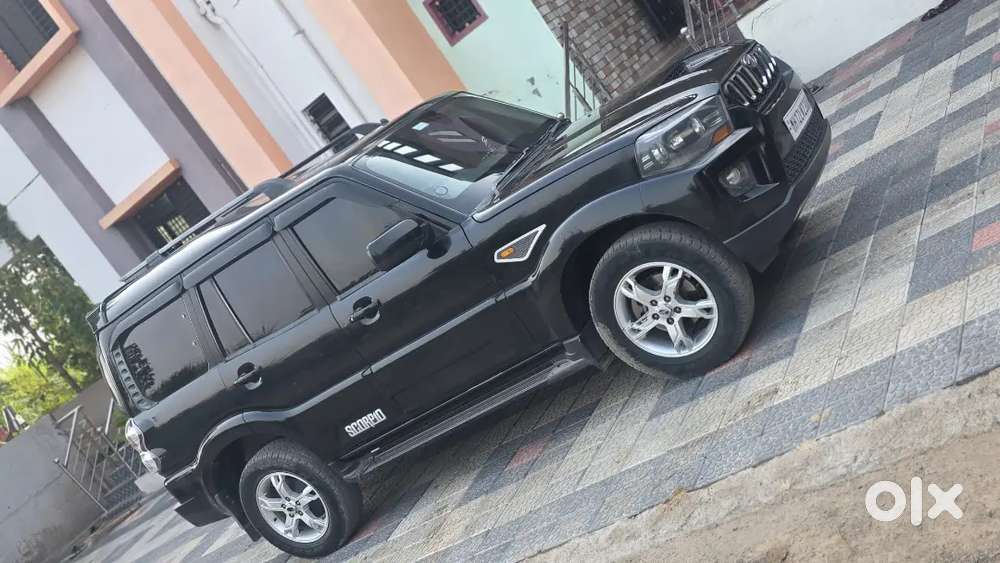 Mahindra Scorpio Diesel 2015