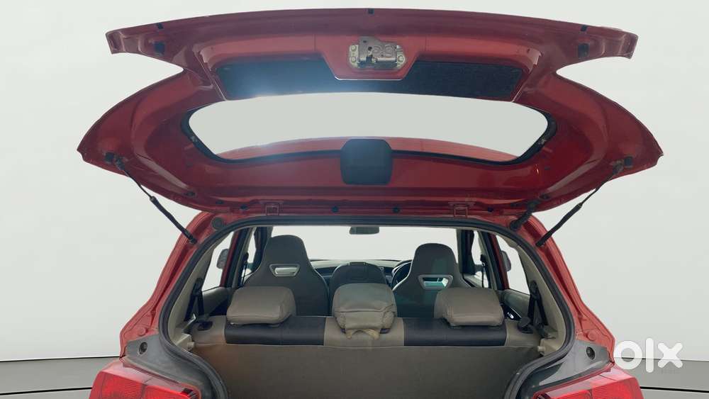 Mahindra Kuv 100 2016-2017 Mfalcon G80 K8, 2016, Petrol