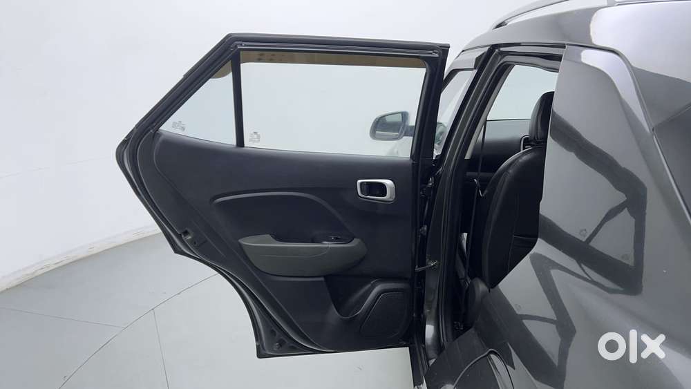 Hyundai Venue [2022-ongoing] 1.2 S, 2021, Petrol