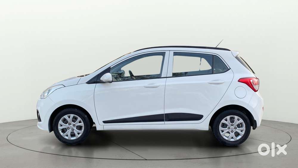 Hyundai Grand I10 Sportz 1.2 Kappa Vtvt, 2015, Petrol