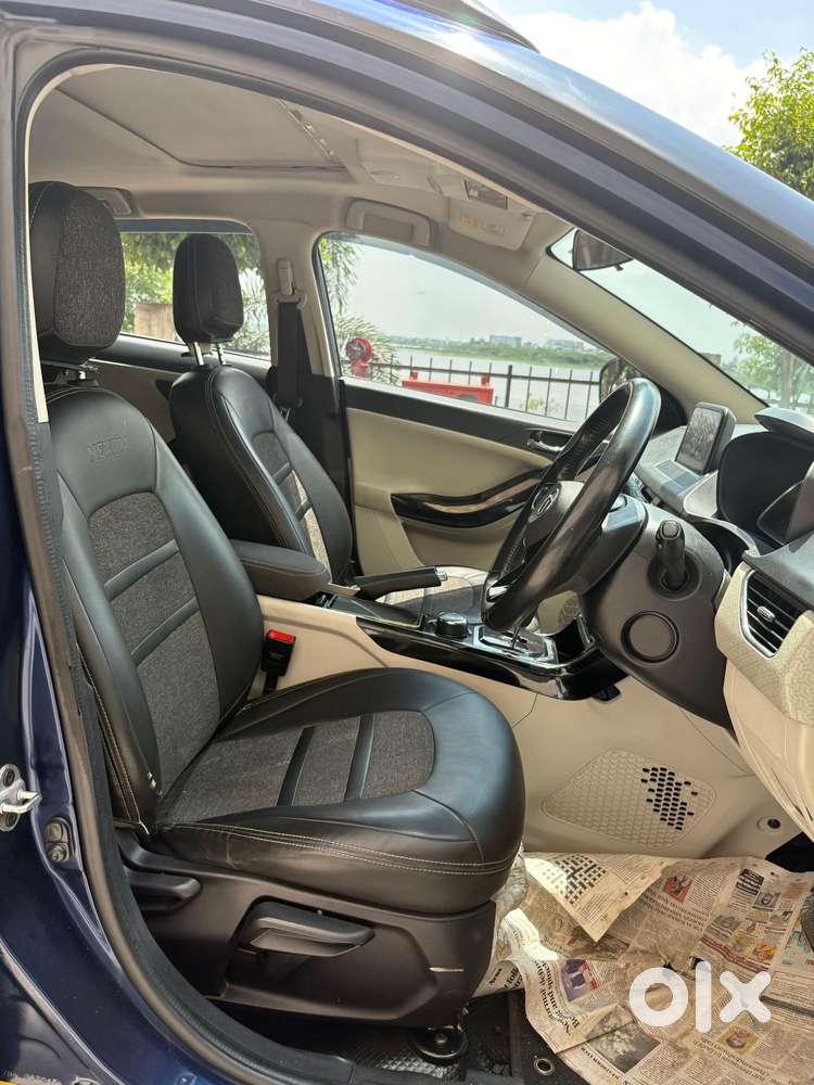 Tata Nexon 1.2 Revotron Xza Plus, 2023, Petrol
