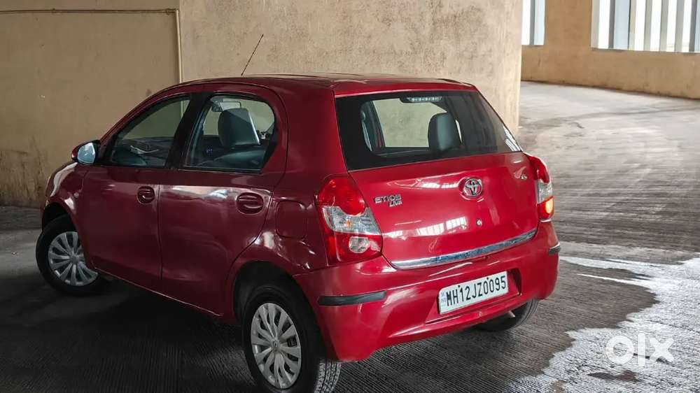 Toyota Etios Liva G 2014