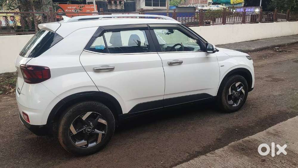 Hyundai Venue Sx Plus Turbo Dct, 2022, Petrol