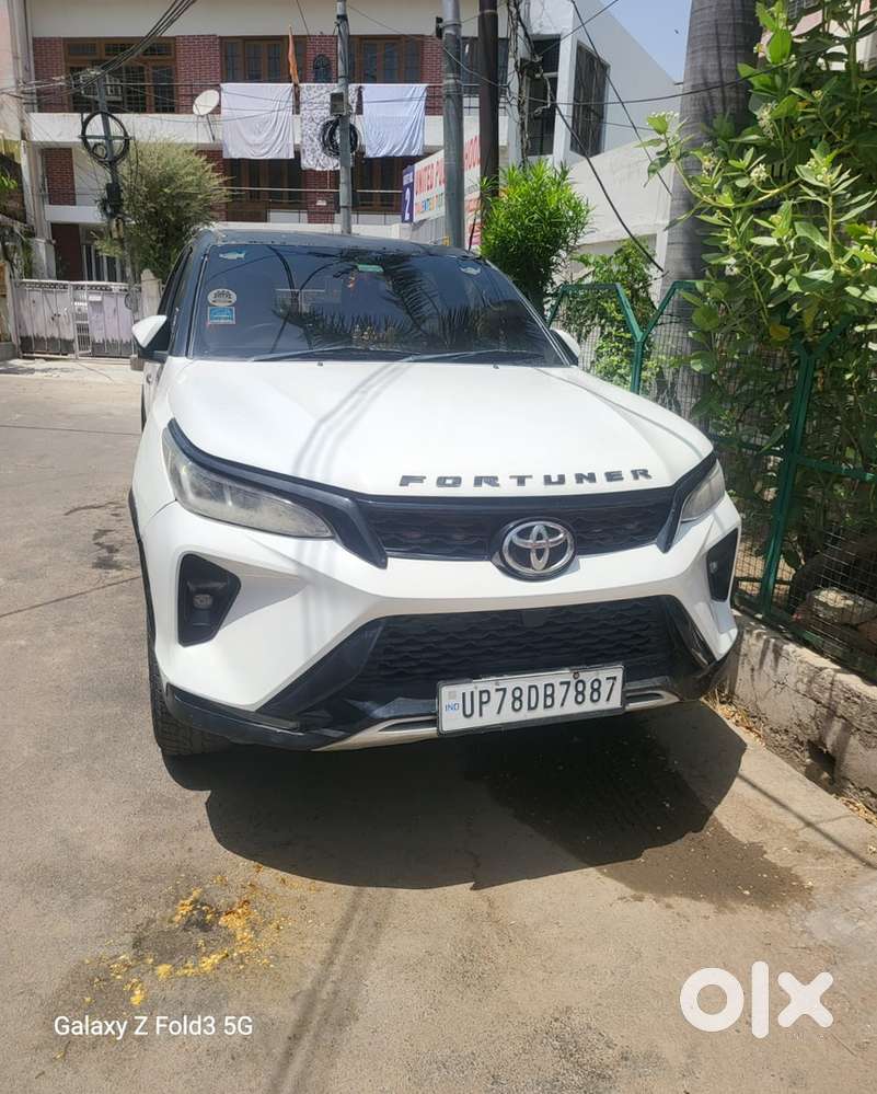 2013 Toyota Fortuner Diesel 100000 Km Driven Converted To Legender