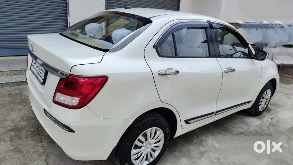 Maruti Suzuki Dzire 2021 Petrol 62000 Km Driven
