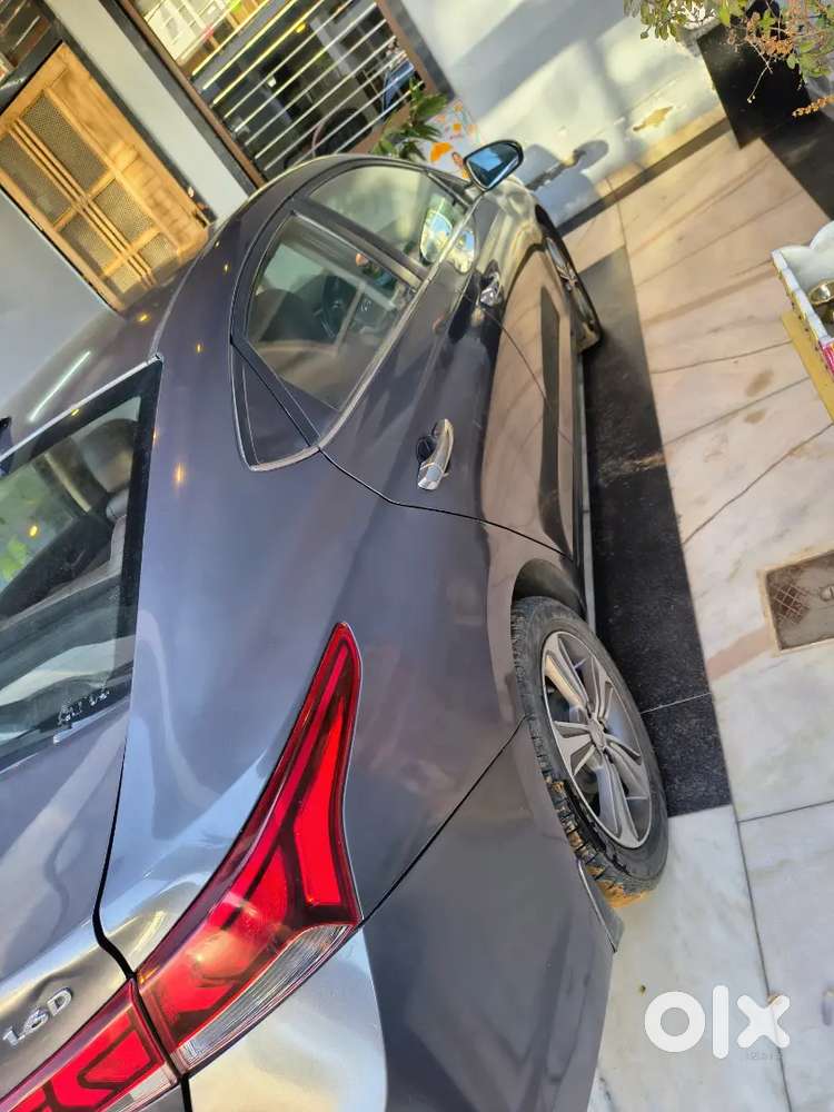 Hyundai Verna 2018 Diesel 96000 Km Driven