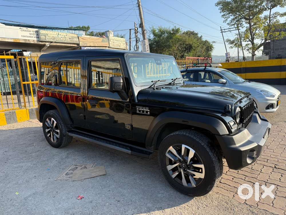 Mahindra Thar Roxx 2025
