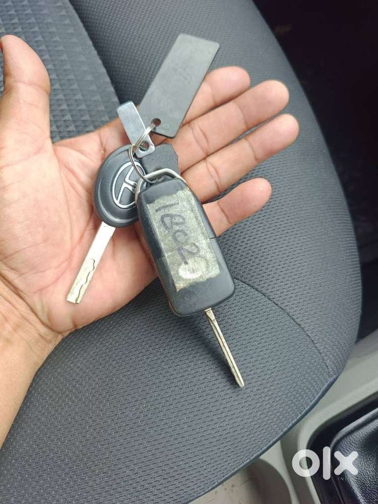Tata Tiago Xz Plus, 2020, Petrol
