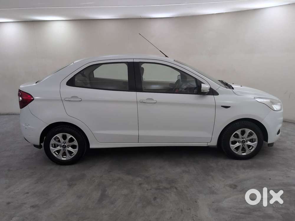 Ford Figo Aspire Titanium, 2018, Petrol