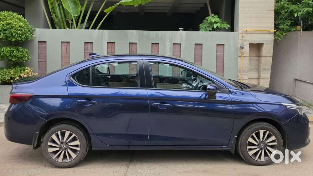 Honda City 1.5 V 5th Gen I-vtec Mt, 2023, Petrol