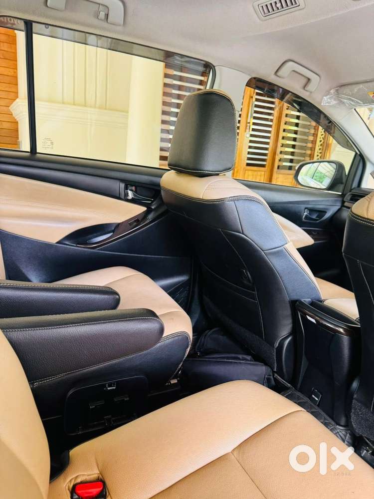 Toyota Innova Crysta [2020-ongoing] 2.4 Gx At 7 Str, 2021, Diesel