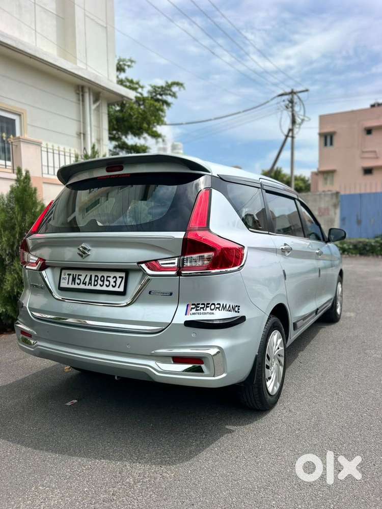 Maruti Suzuki Ertiga Vxi, 2025
