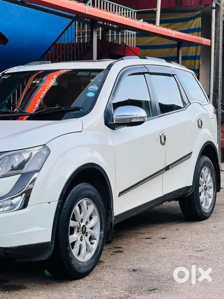 Mahindra Xuv500 2015