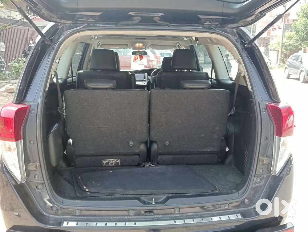 Toyota Innova Crysta Zx 2.4 Diesel 7 Seater, 2022, Diesel