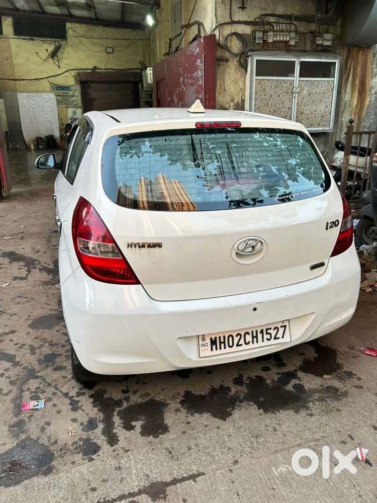 Hyundai 2012 Manual Car