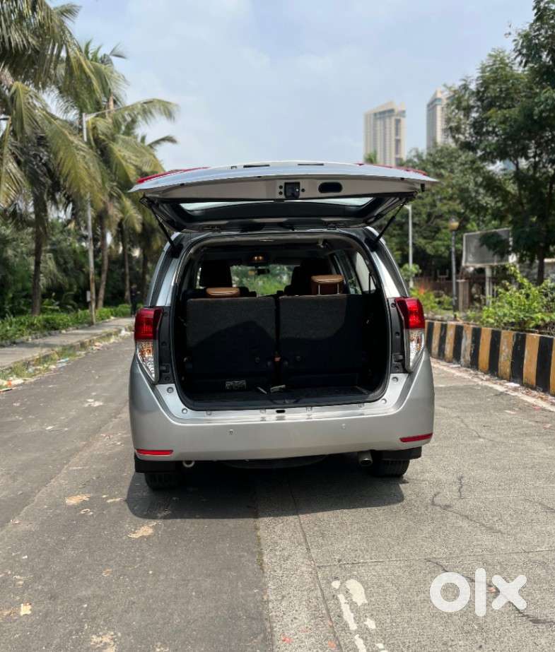 Toyota Innova Crysta 2.8 Z, 2016, Diesel