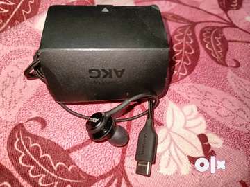 Samsung discount akg original