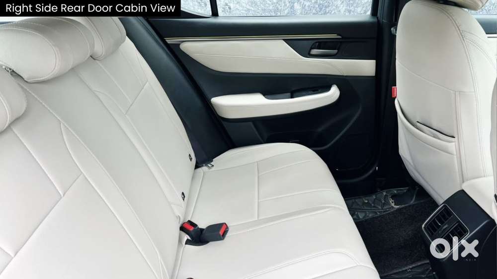 Honda Elevate Vx Cvt, 2025, Petrol