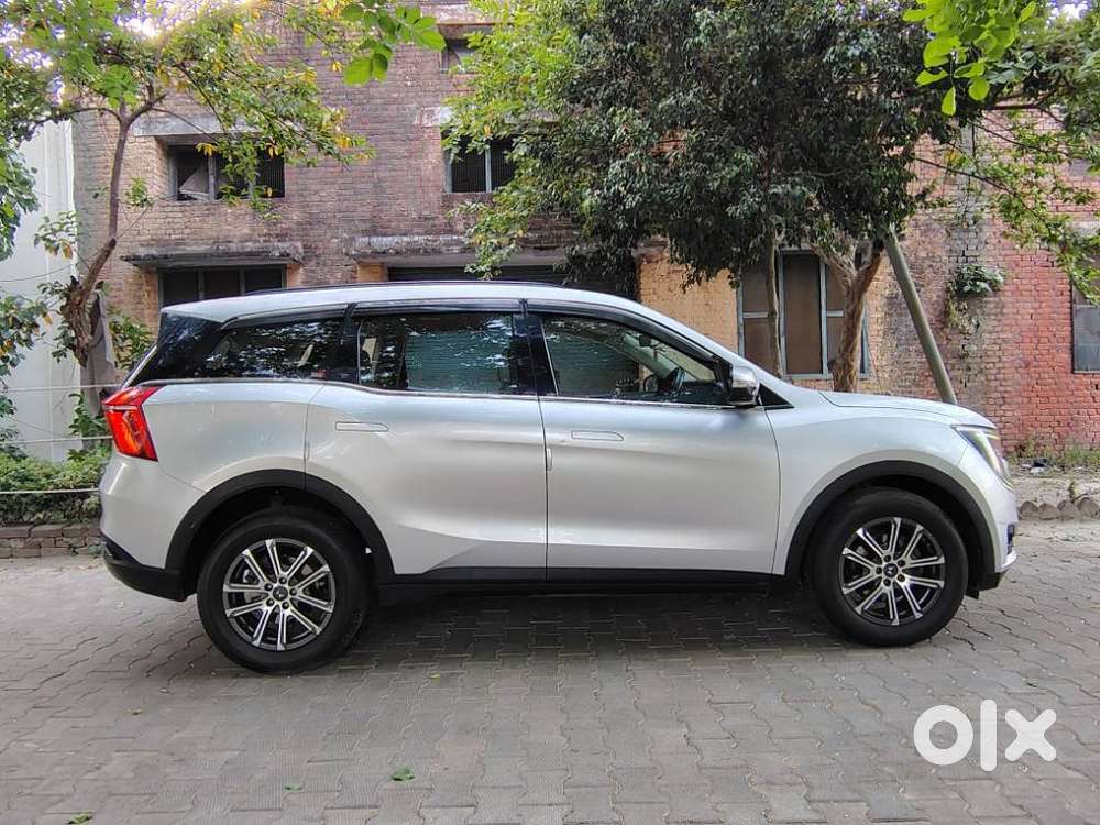 Mahindra Xuv700 2.2 Ax 3 Diesel At 5 Str, 2022, Diesel