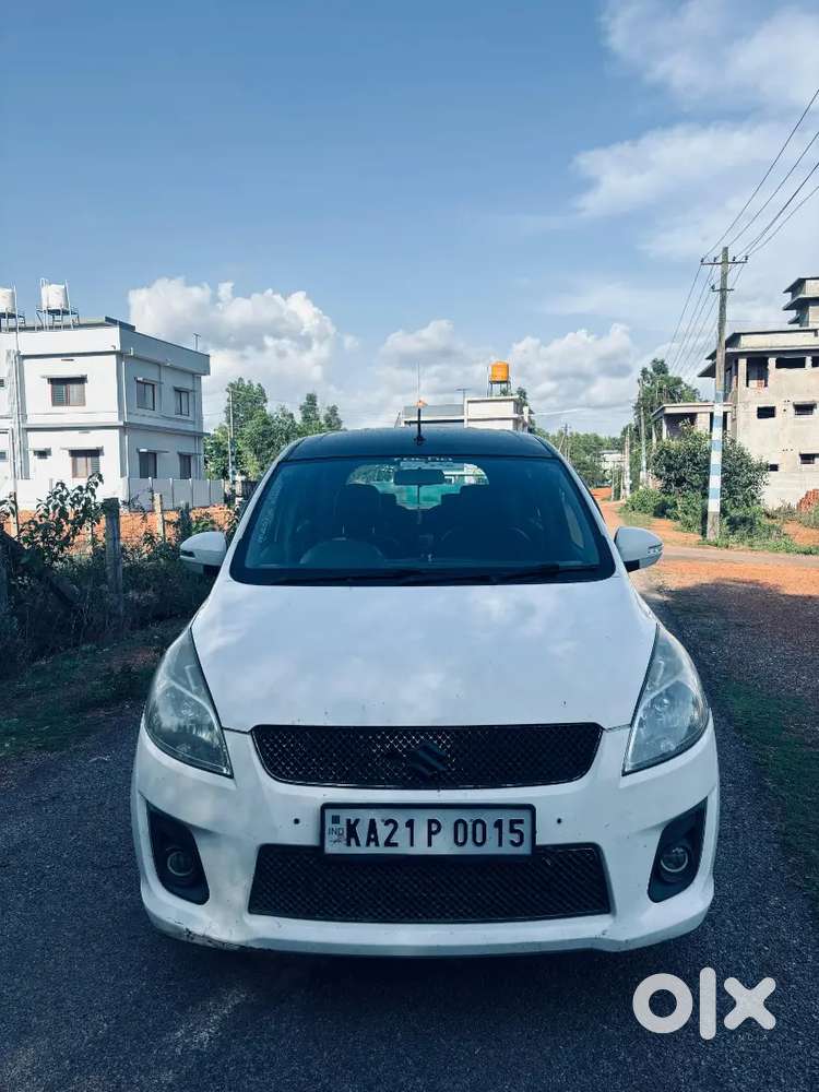 Maruti Suzuki Ertiga 2015 Diesel 179000 Km Driven