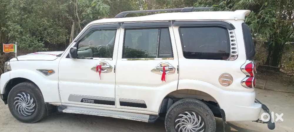 Mahindra Scorpio 2017 Diesel 68530 Km Driven