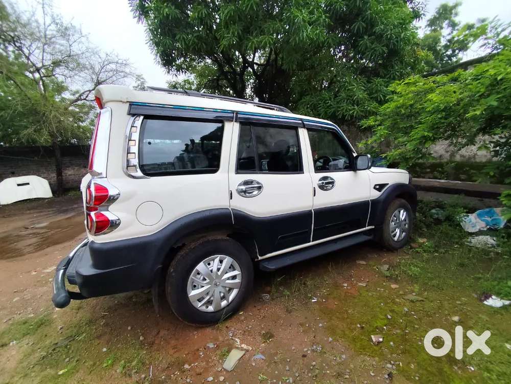 Mahindra Scorpio Classic 2.2 Mt 2025