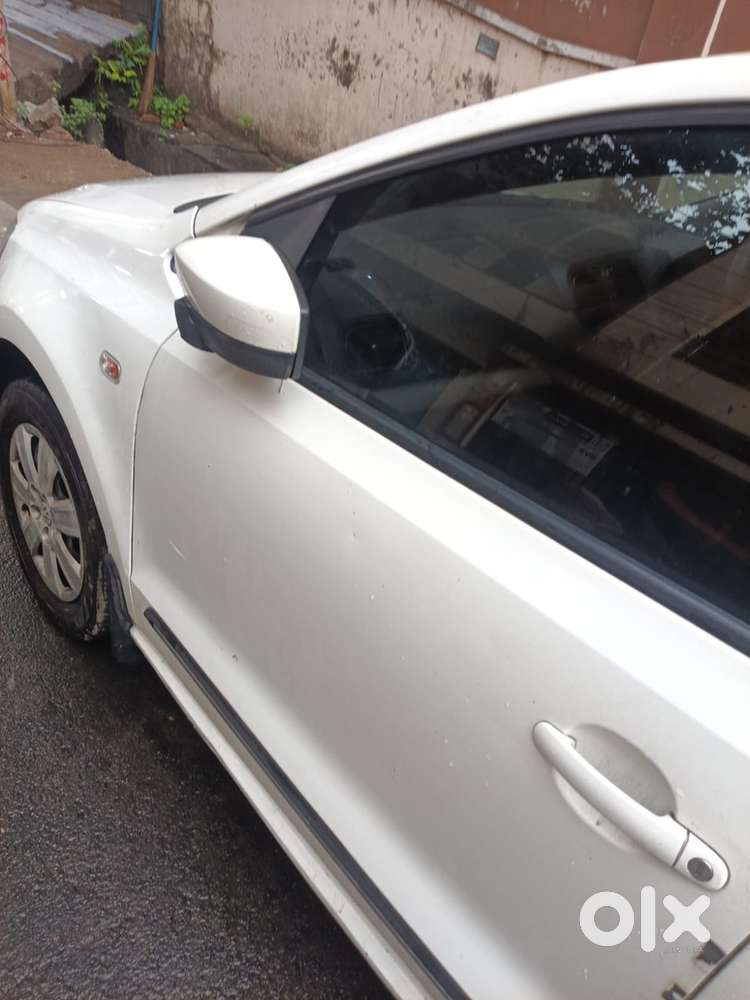 Volkswagen Polo(urgent Sale!!)