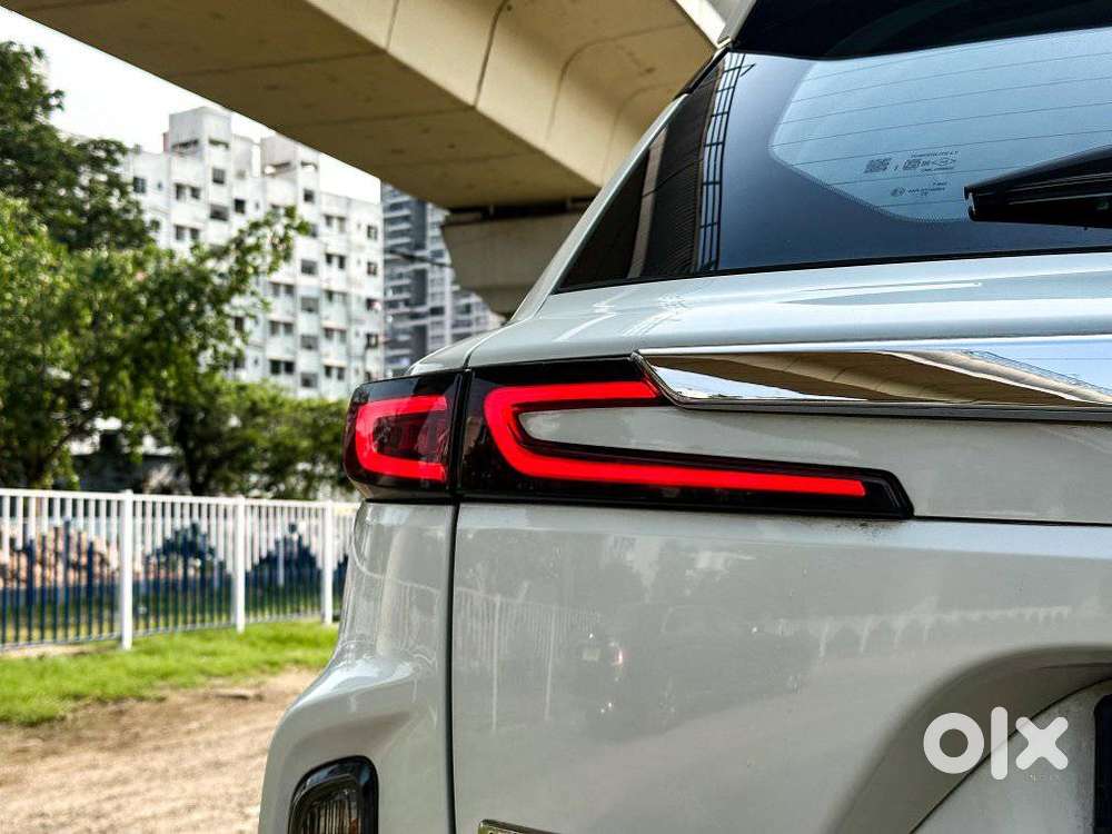 Toyota Urban Cruiser Hyryder 1.5 V Hybrid, 2024, Petrol