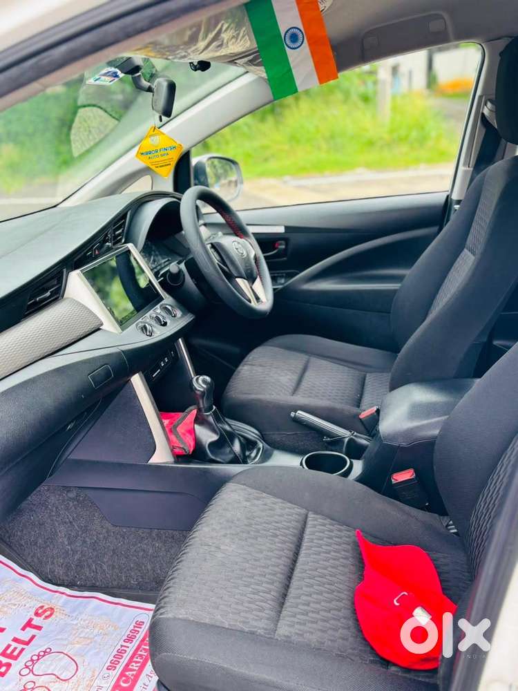 Toyota Innova Crysta 2.4 G Mt, 2022, Diesel