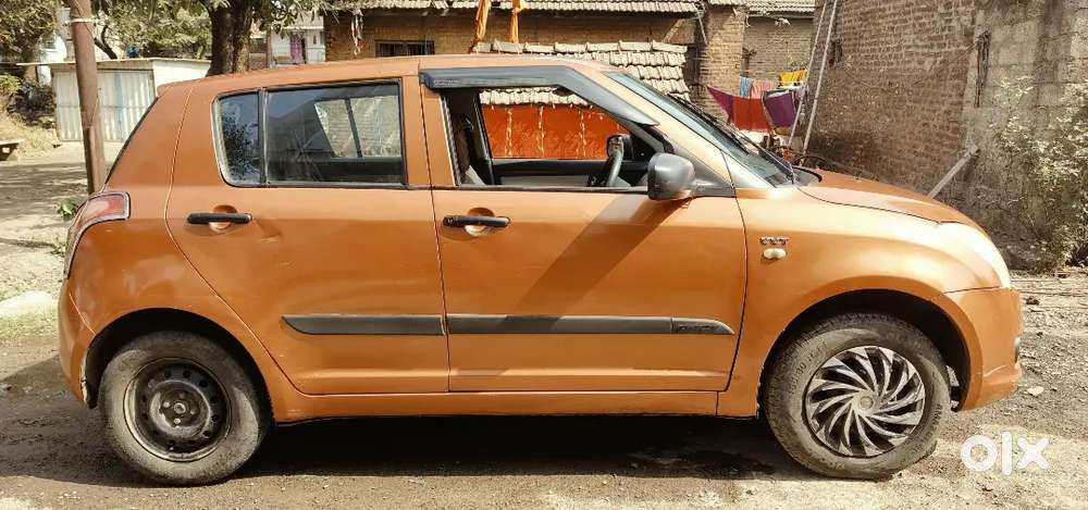 Maruti Suzuki Swift 2006 Petrol