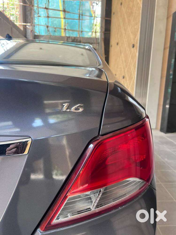 Hyundai Verna [2015-2017] Fluidic 4s 1.6 Vtvt S At, 2017, Petrol