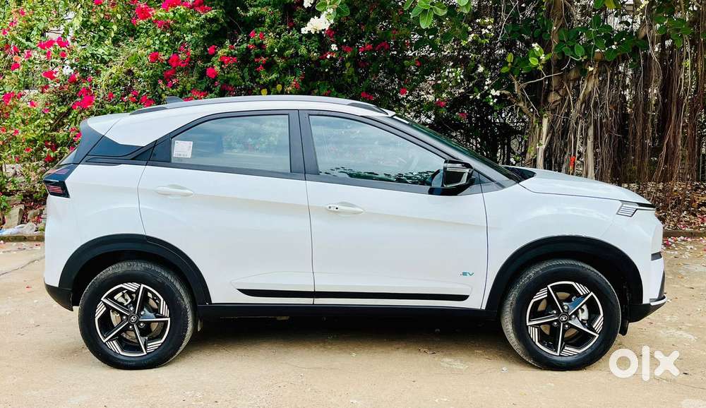 Tata Nexon Ev Creative Plus Mr, 2025, Electric