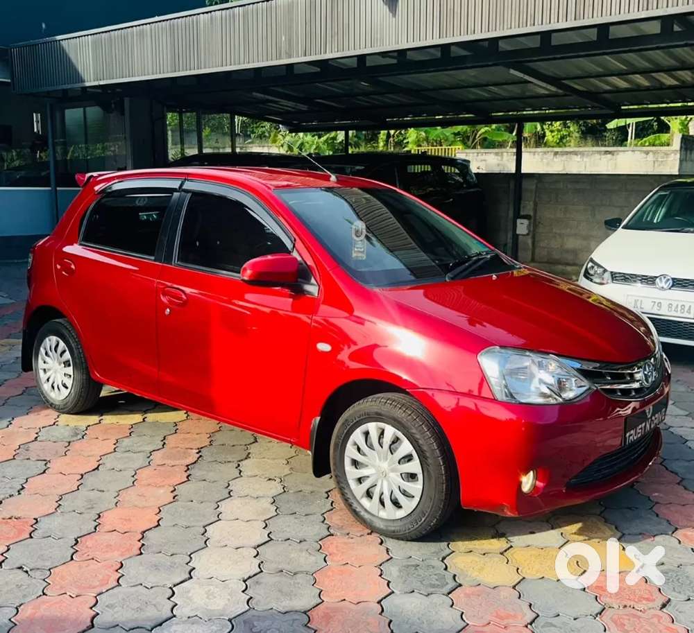 Toyota Etios Liva, 2013, Petrol