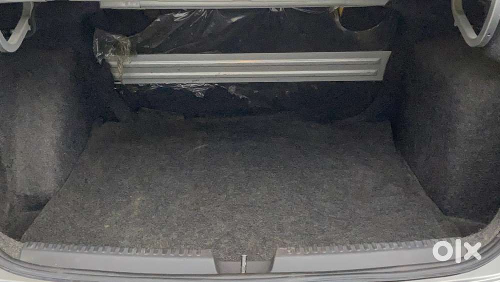 Volkswagen Vento 2013-2015 1.6 Highline, 2016, Petrol