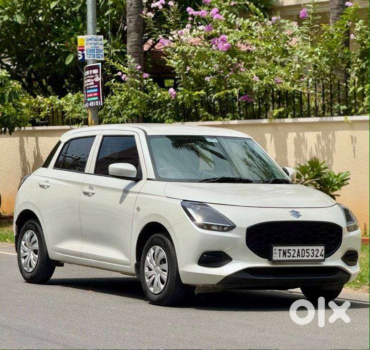 Maruti Suzuki Swift 1.2 Lxi (o), 2024, Petrol