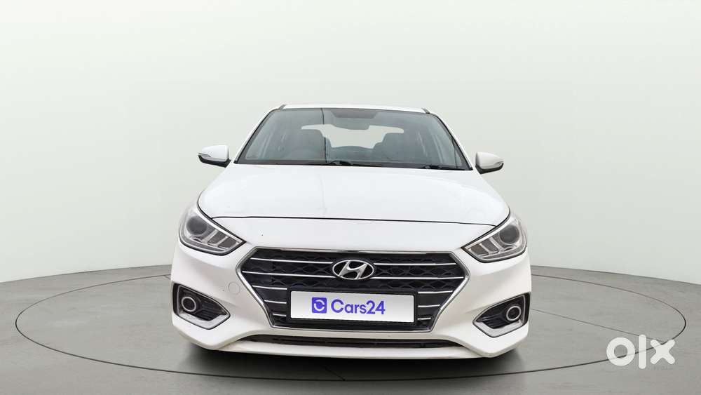 Hyundai Verna 1.6 Sx (o) Vtvt, 2018, Petrol
