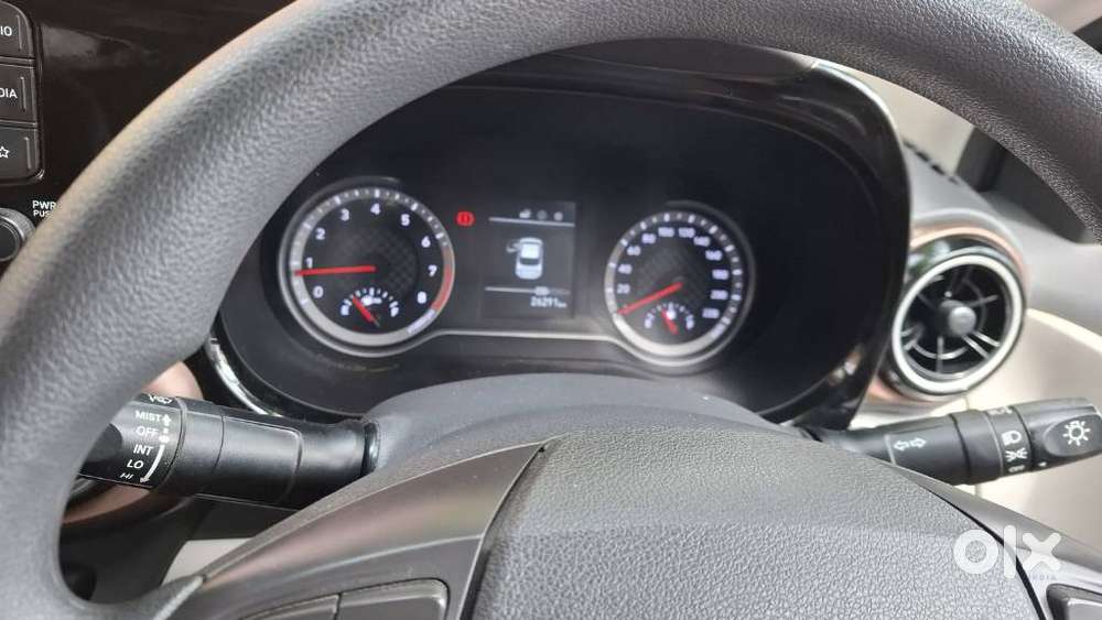 Hyundai Aura 1.2 Sx Cng, 2025, Cng & Hybrids