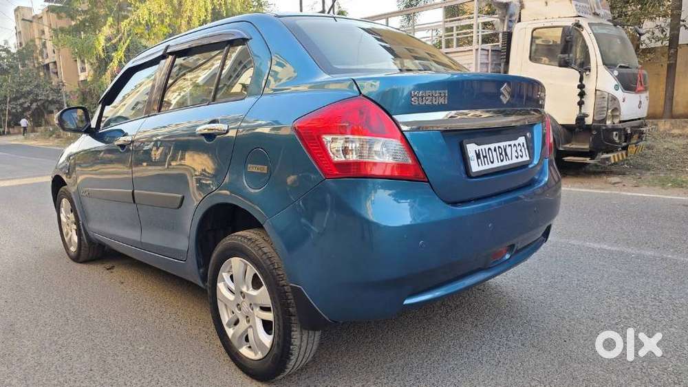 Maruti Suzuki Swift Dzire 1.2 Zxi Bsiv, 2014, Petrol