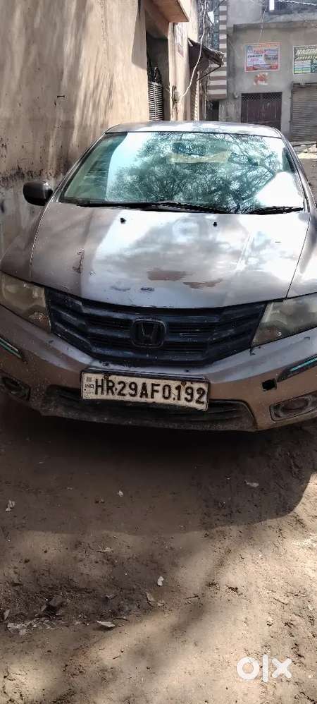 Honda City 2013 
Cng Pass 
150000 Km Running
Cng Pass 
All Powerwindow