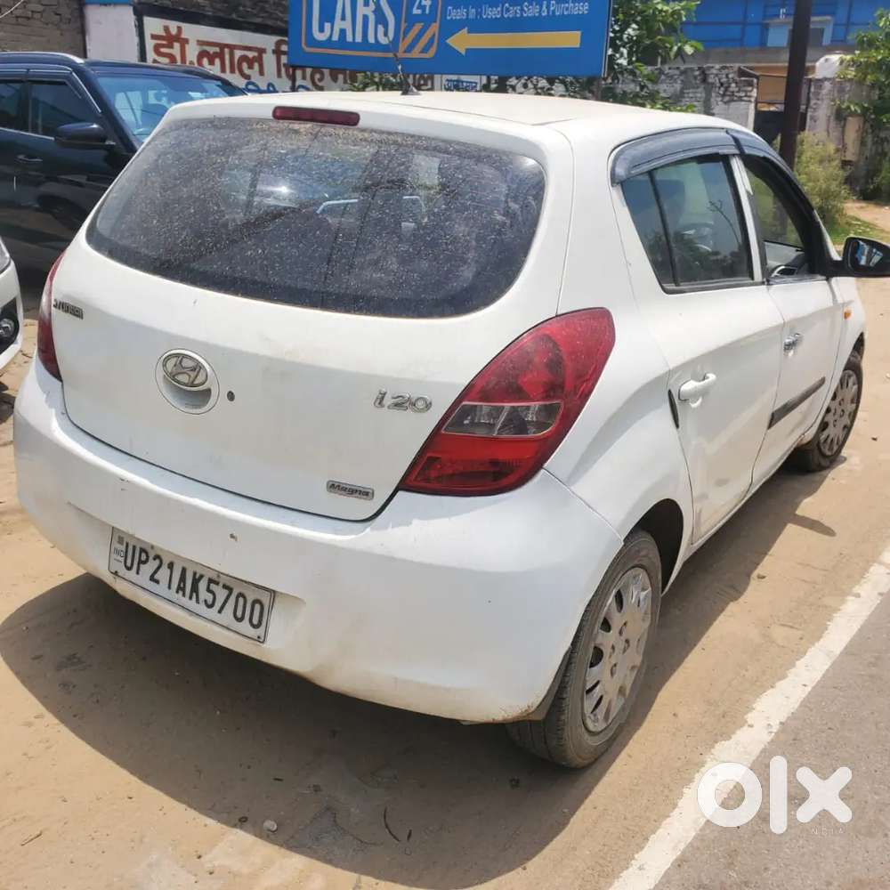 Hyundai I20 Sportz 2011 Diesel Car