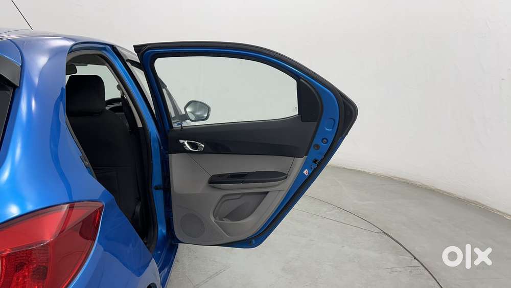 Tata Tiago 1.2 Revotron Xz Plus, 2018, Petrol