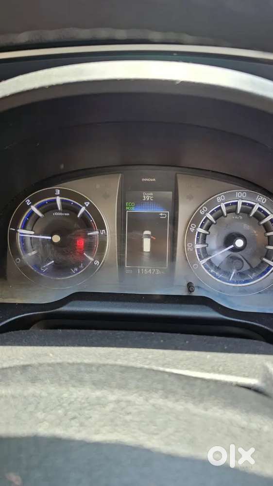 Toyota Innova Crysta 2020 Diesel Well Maintained