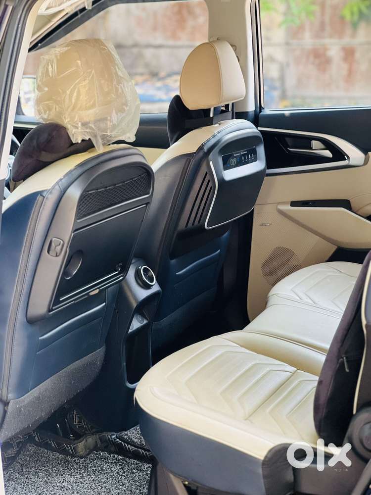 Kia Carens 1.5 Luxury Plus Diesel At 6 Str, 2023, Diesel