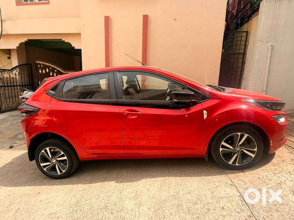 Tata Altroz Xz Petrol 2020